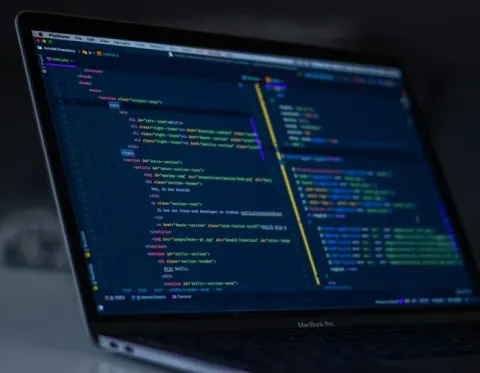 Event Delegation and DOM Event Bubbling in JavaScript